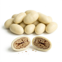 Драже Пекан в білому шоколаді LUX CHOCO